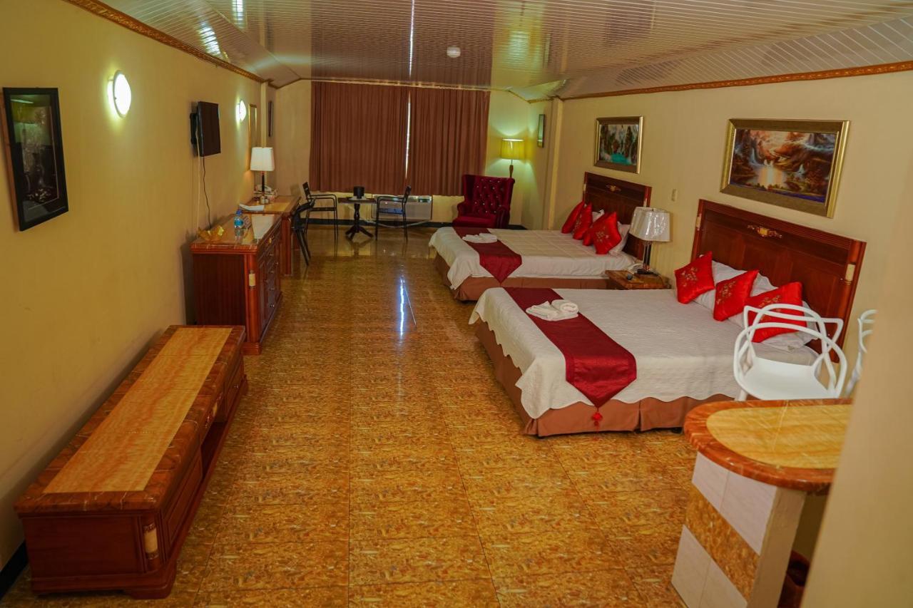 Metro Hotel Couva Exteriör bild