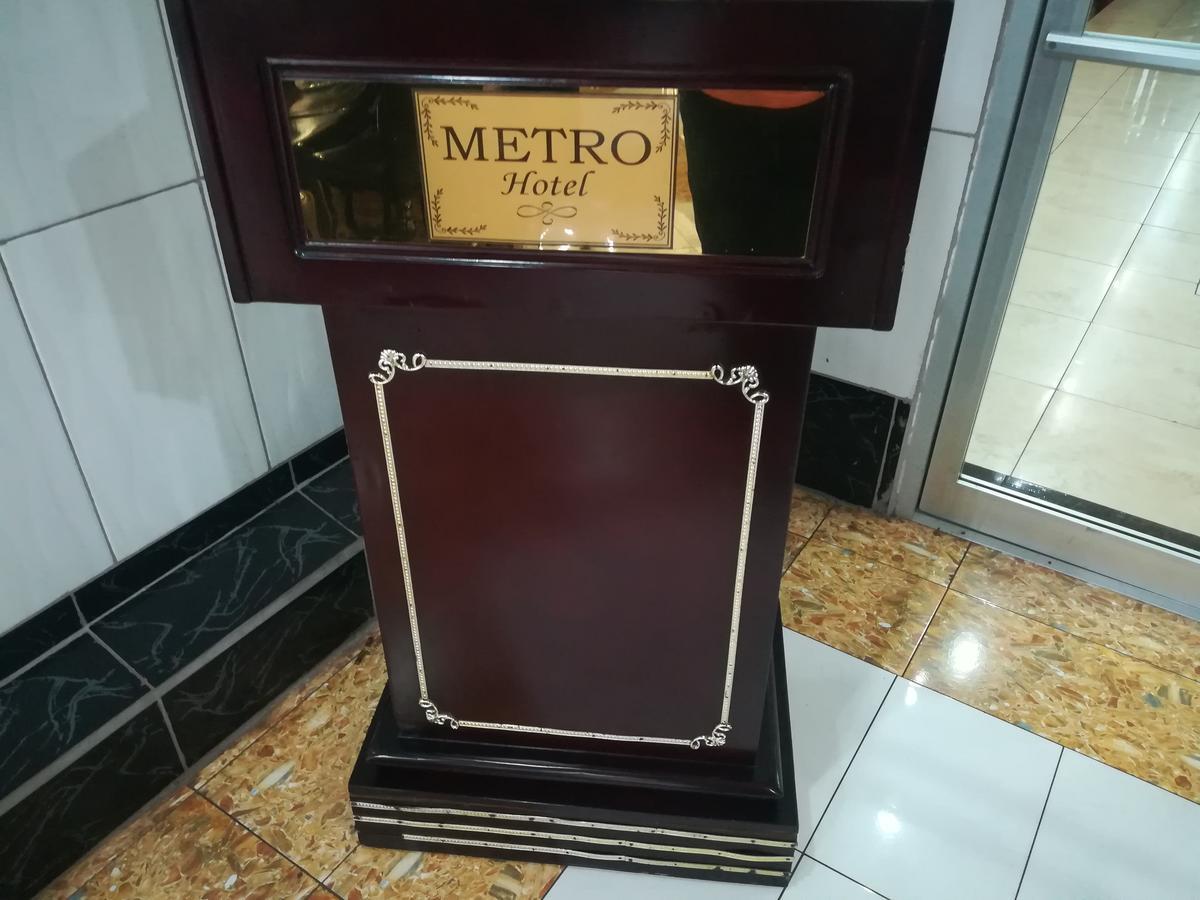 Metro Hotel Couva Exteriör bild