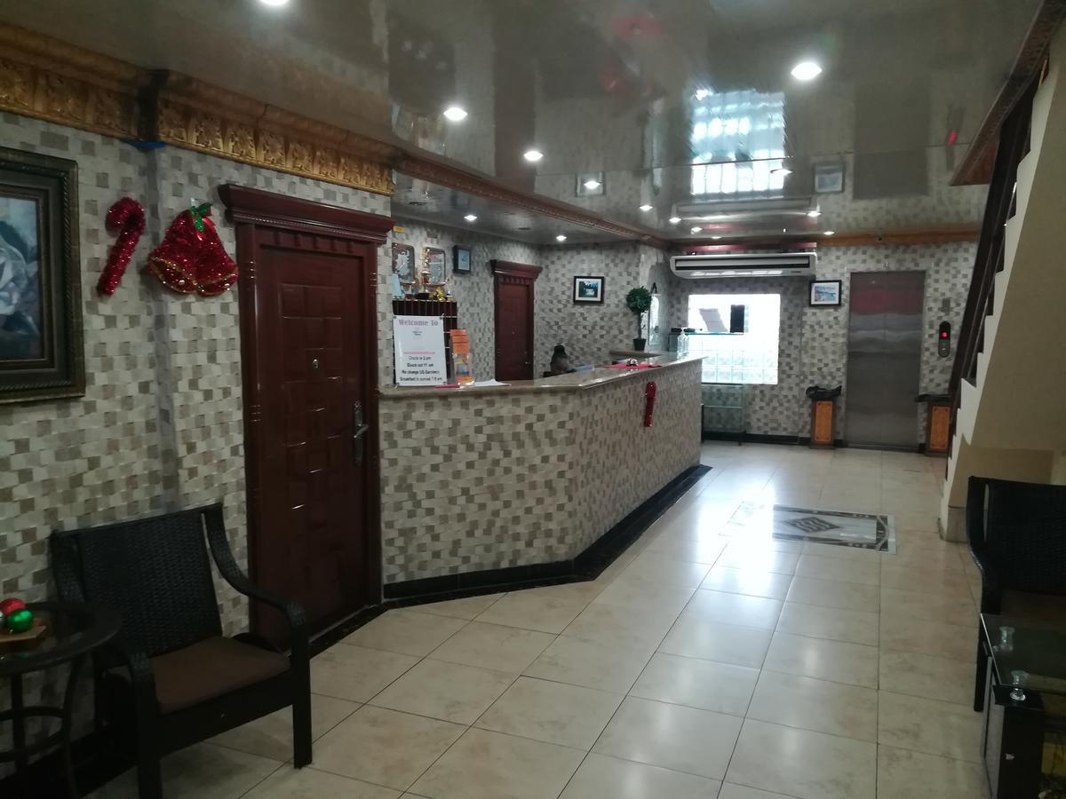Metro Hotel Couva Exteriör bild